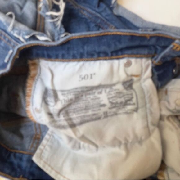 Levi's 501 button fly button fly medium Wash High Rise Distressed Size 27 S58022 - Picture 11 of 15